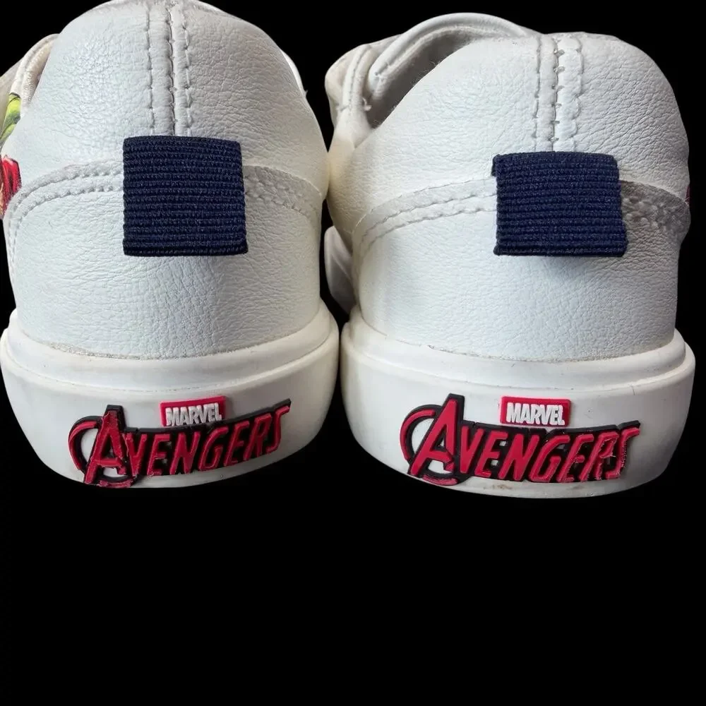 Marvel Avengers Toddler Sz 9 Hook Loop Sneakers